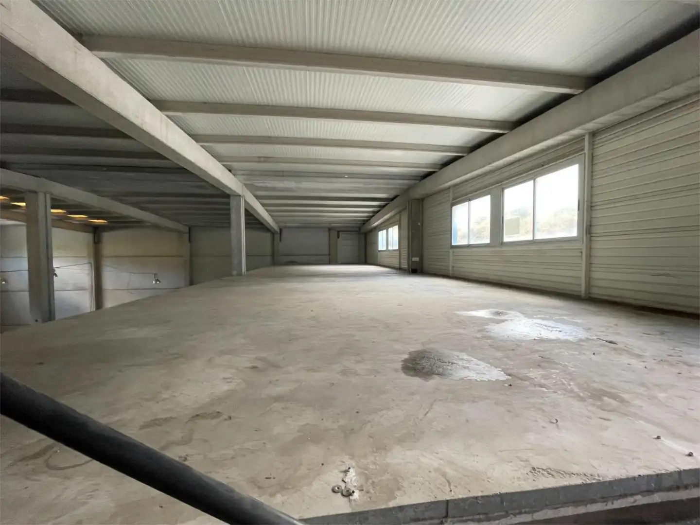 Nau industrial en venda a Carrer Solsonès, 1, Vallirana Nau industrial en venda en Vallirana