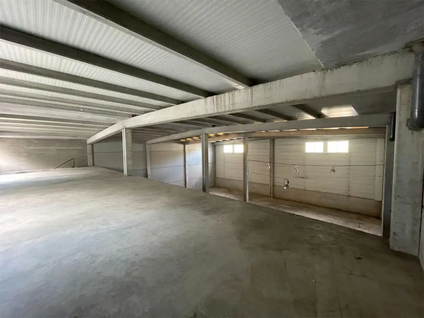 Nau industrial en venda a Carrer Solsonès, 1, Vallirana Nau industrial en venda en Vallirana