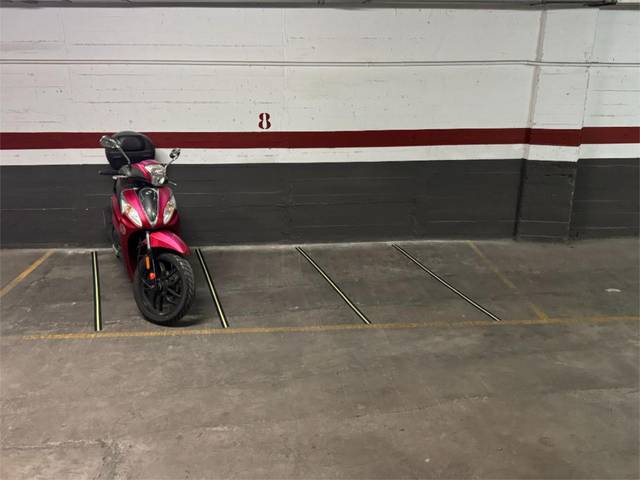 Garaje en Alquiler en Carrer del Tinent Flomesta, 1 en Sants