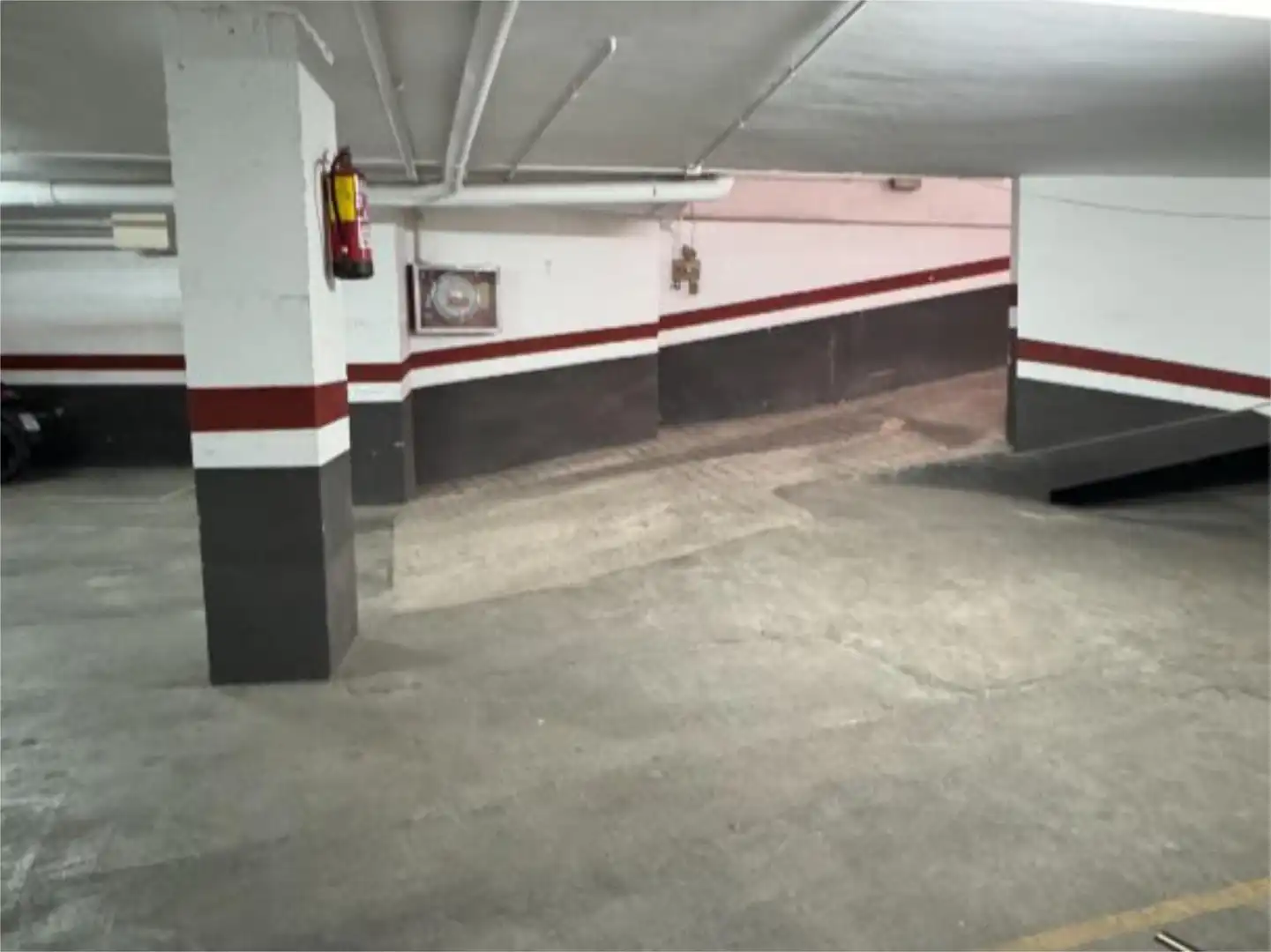 Garaje de alquiler en Carrer del Tinent Flomesta, 1, Sants Parking de Garaje de alquiler en Barcelona