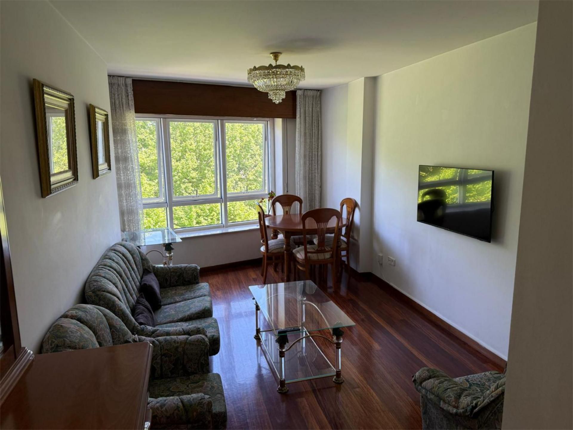Living room of Flat to share in Santiago de Compostela   with Heating and Furnished