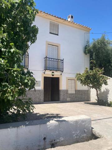 Casa adosada en Venta en Caracter Cerradura, 22 en Pegalajar