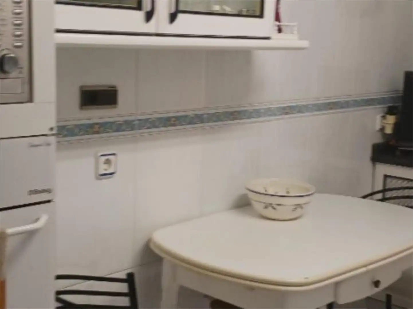 Baño de Piso para compartir en Soria Capital  con Calefacción, Parquet y Amueblado