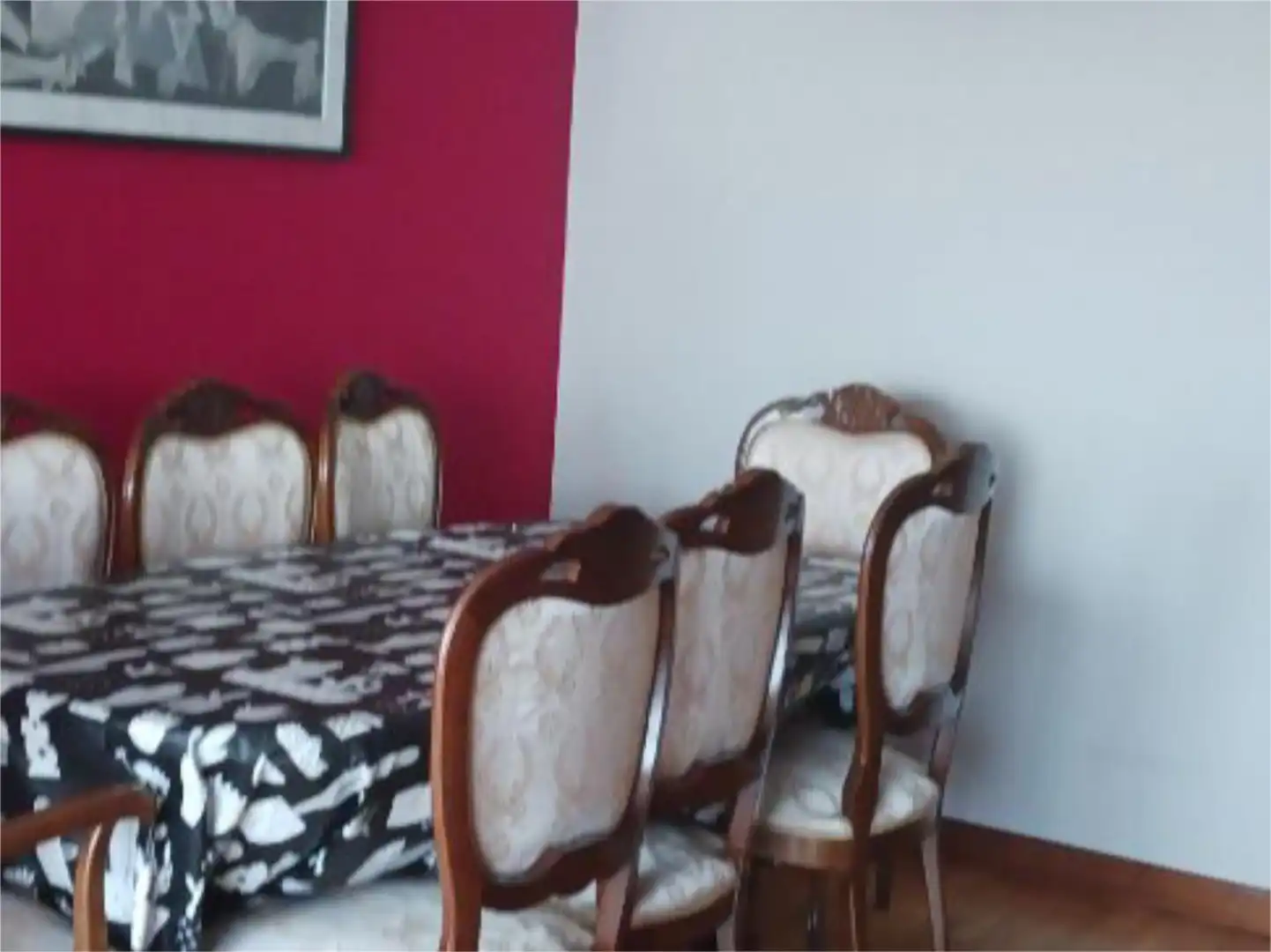 Comedor de Piso para compartir en Soria Capital  con Calefacción, Parquet y Amueblado