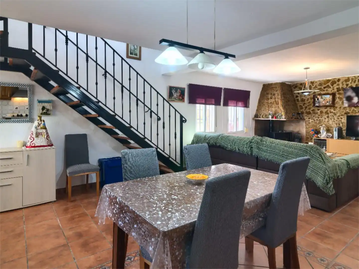 Piso en venta en Las Pedrizas Comedor de Piso en venta en Chiva con Jardín privado, Terraza y Balcón