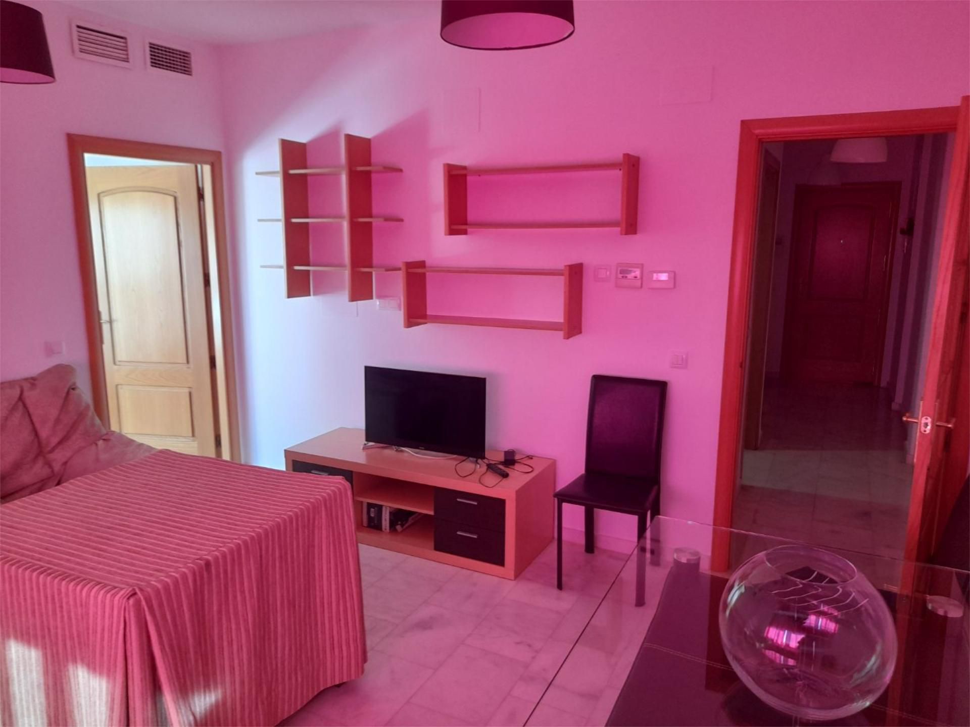 Habitación de Apartamento de alquiler en Zafra con Aire acondicionado, Calefacción y Amueblado