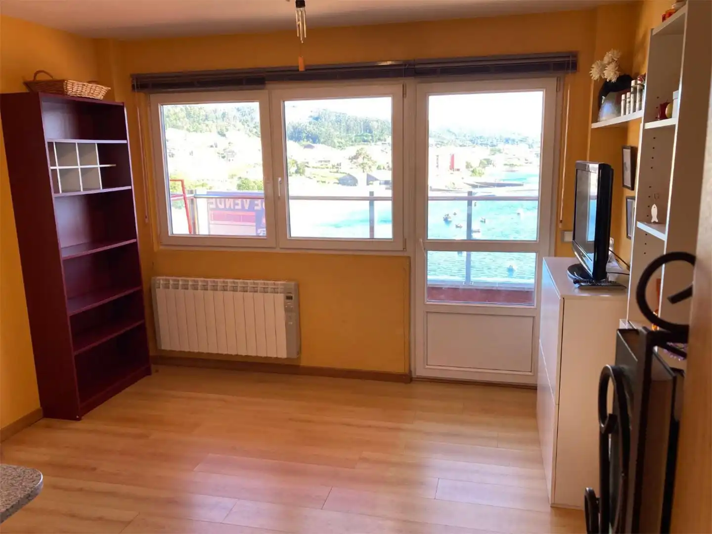 Bedroom of Flat for sale in Corcubión  with Heating, Private garden and Terrace