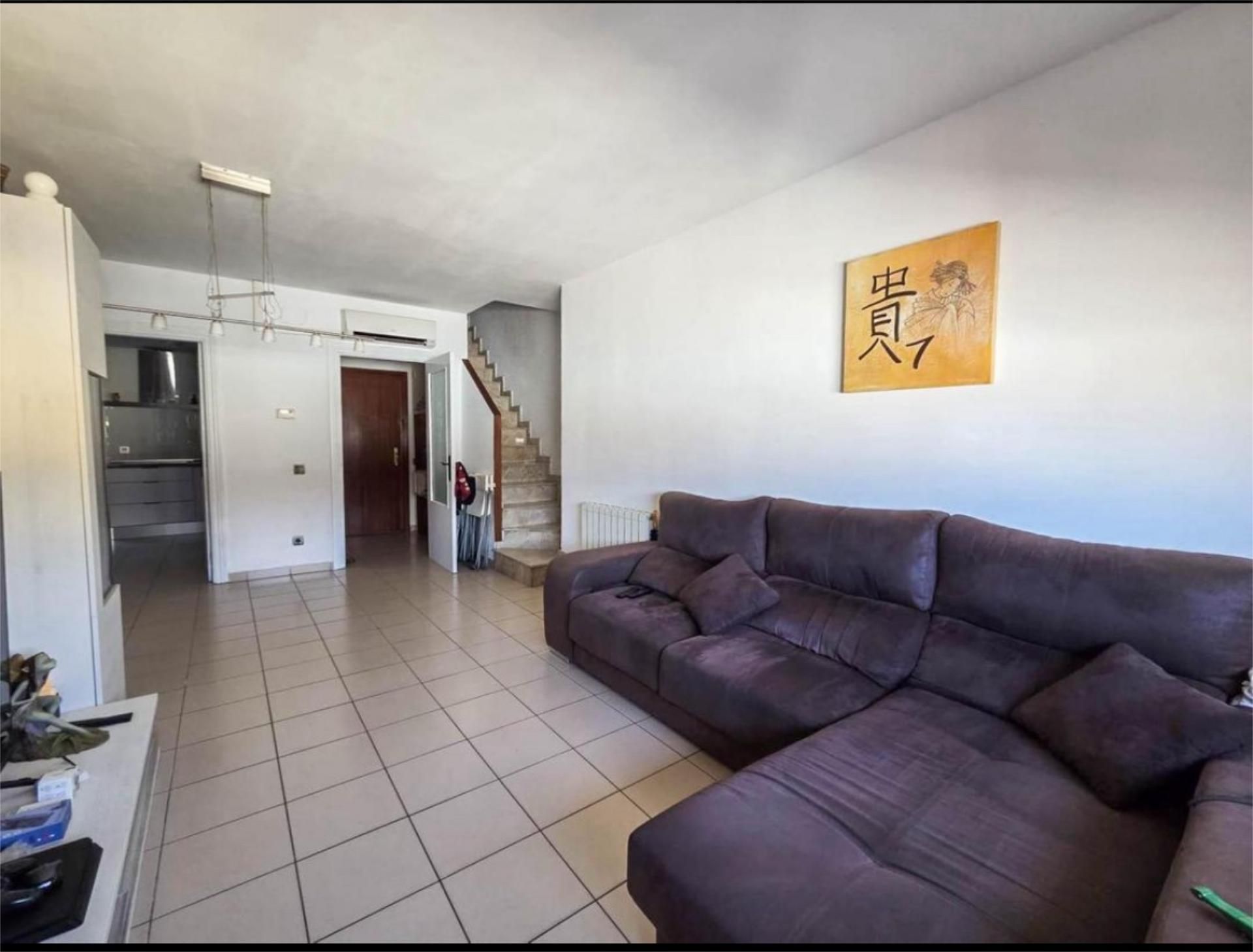 Sala de estar de Dúplex en venta en Esparreguera con Aire acondicionado y Terraza