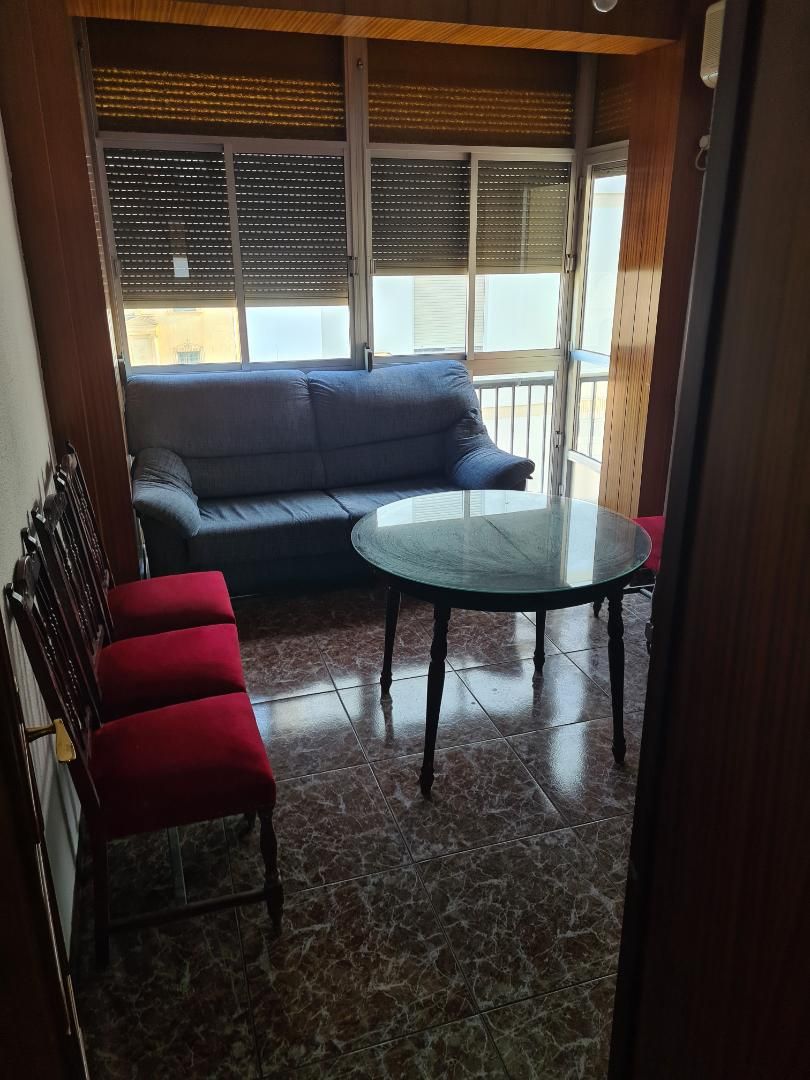 Sala de estar de Piso de alquiler en Úbeda con Aire acondicionado, Terraza y Amueblado