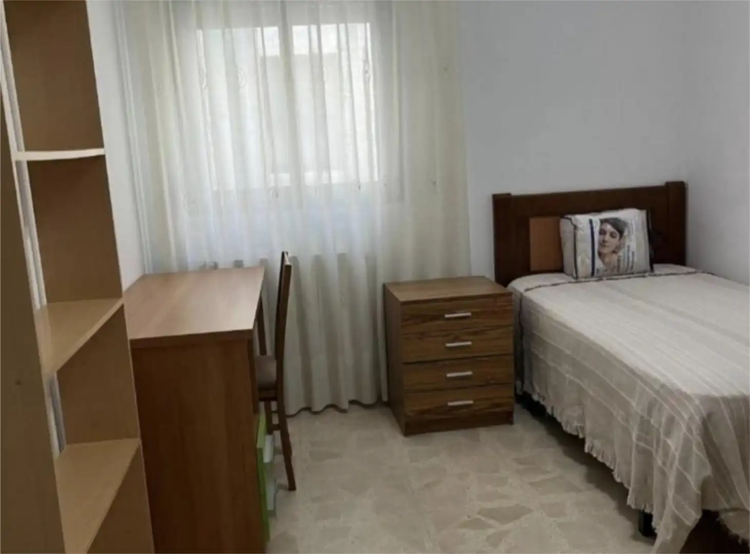 Flat for rent in Calle Puerta de Murcia, 13, Carretas - Pajarita Flat for rent in Calle Puerta de Murcia, 13, Carretas - Pajarita
