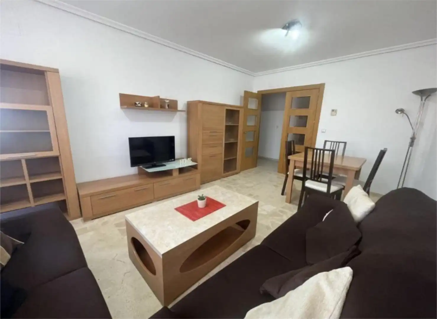 Flat for rent in Calle Puerta de Murcia, 13, Carretas - Pajarita Flat for rent in Calle Puerta de Murcia, 13, Carretas - Pajarita