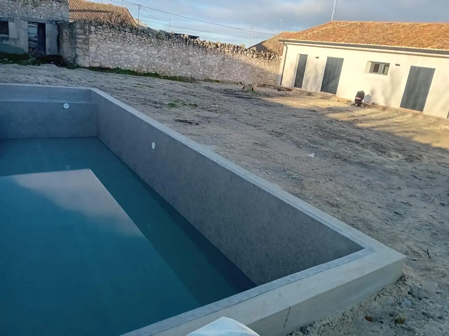 Country house zum Verkauf in Calle Cozuelos, 8, Adrados Schwimmbecken von Country house zum Verkauf in Adrados mit Privatgarten, Parkett und Abstellraum