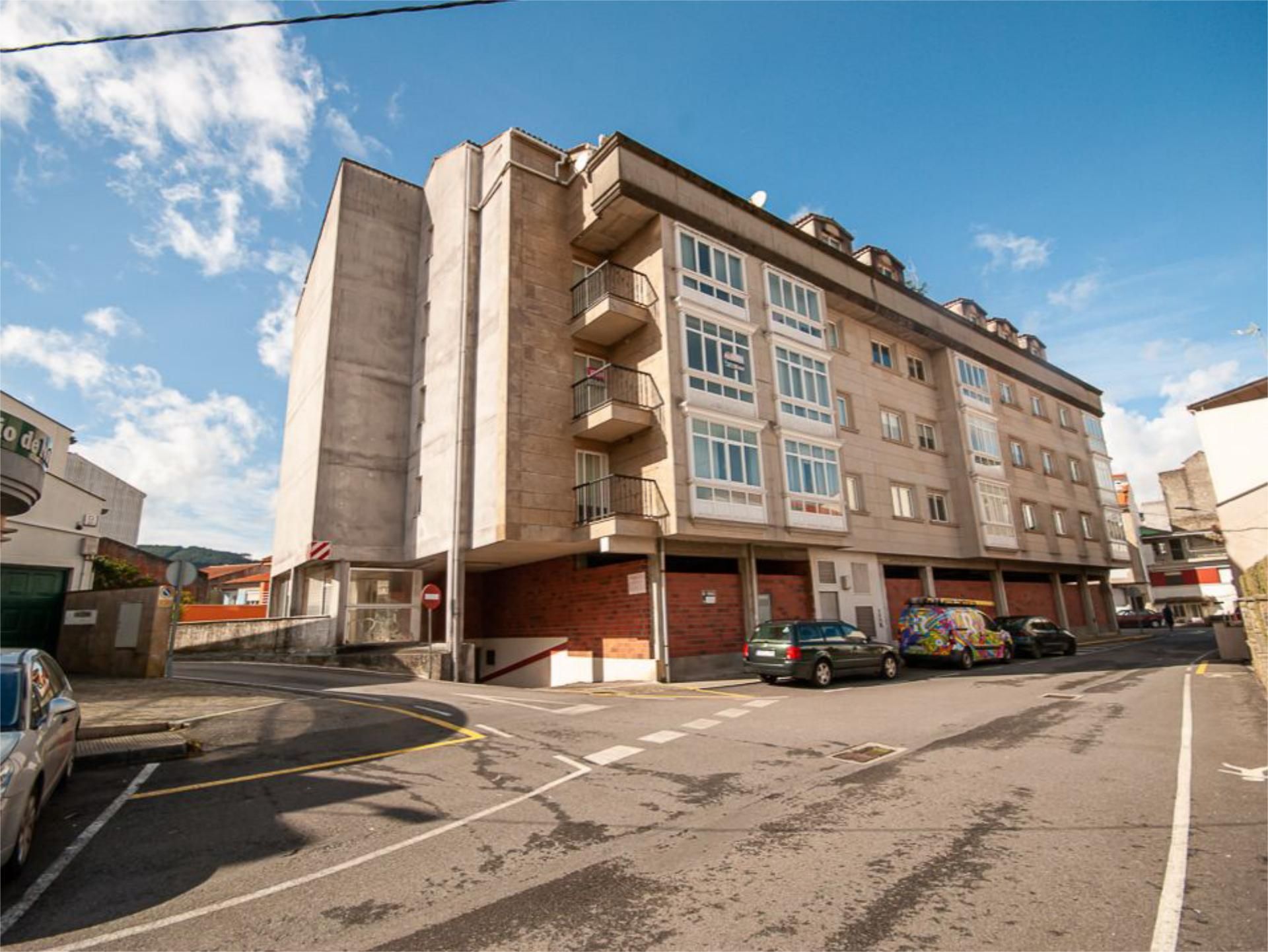 Exterior view of Premises for sale in Noia