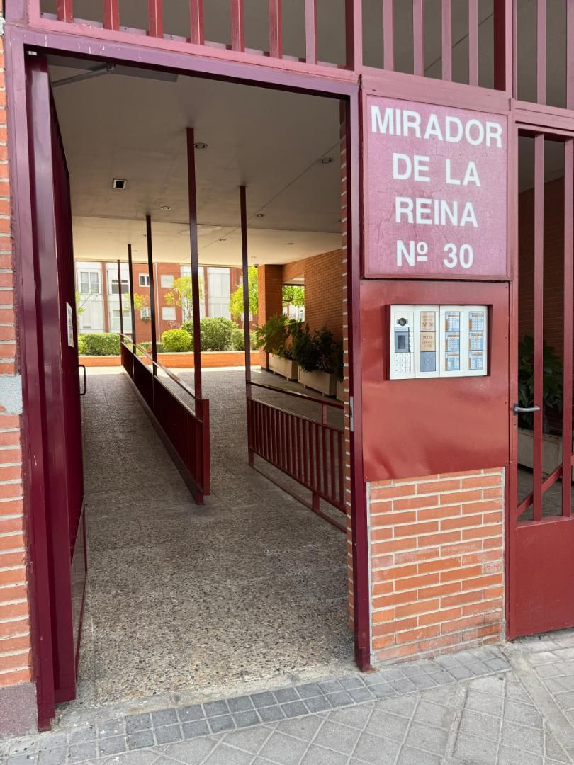 Piso de alquiler en  Madrid Capital con Aire acondicionado, Calefacción y Parquet