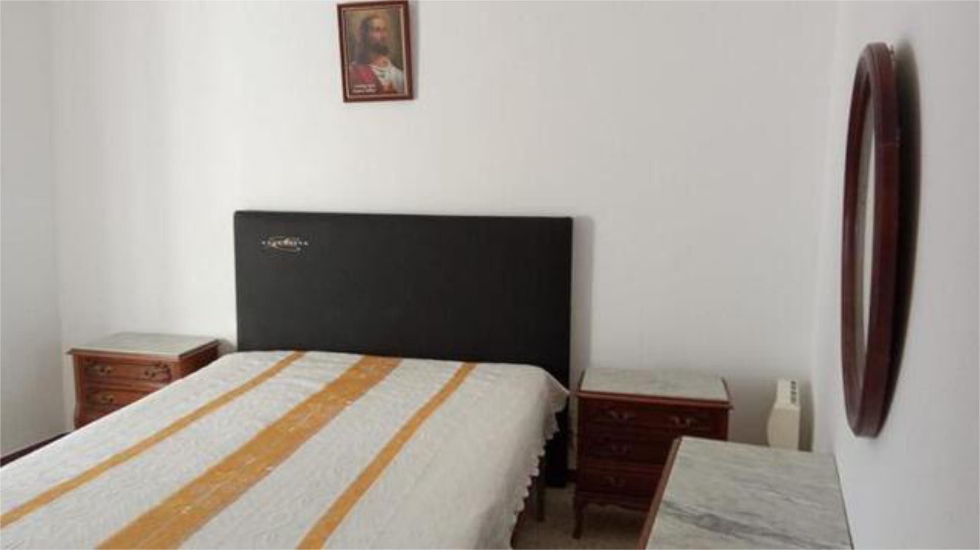 Habitación de Piso de alquiler en Valverde de Leganés con Calefacción, Terraza y Amueblado