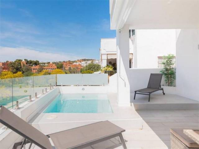 Casa-chalet en Alquiler en Calle Artola Golf, 26 en Cabopino - Artola