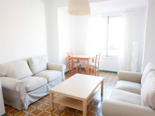 Piso en Alquiler en Plaça Camaradas M.y S. Pasc, 1 en Mercado