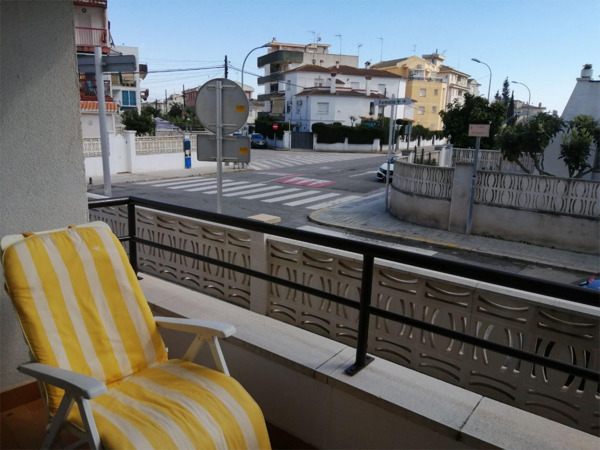 Exterior view of Flat to rent in Cunit  with Air Conditioner, Furnished and Balcony