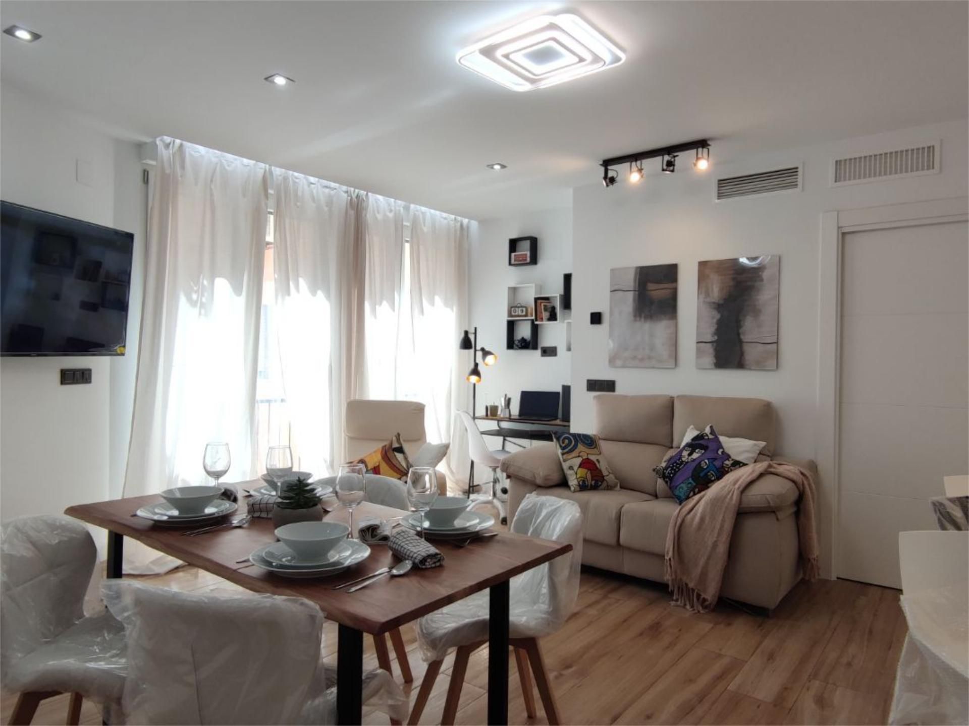 Sala de estar de Piso para compartir en  Granada Capital con Aire acondicionado, Calefacción y Terraza