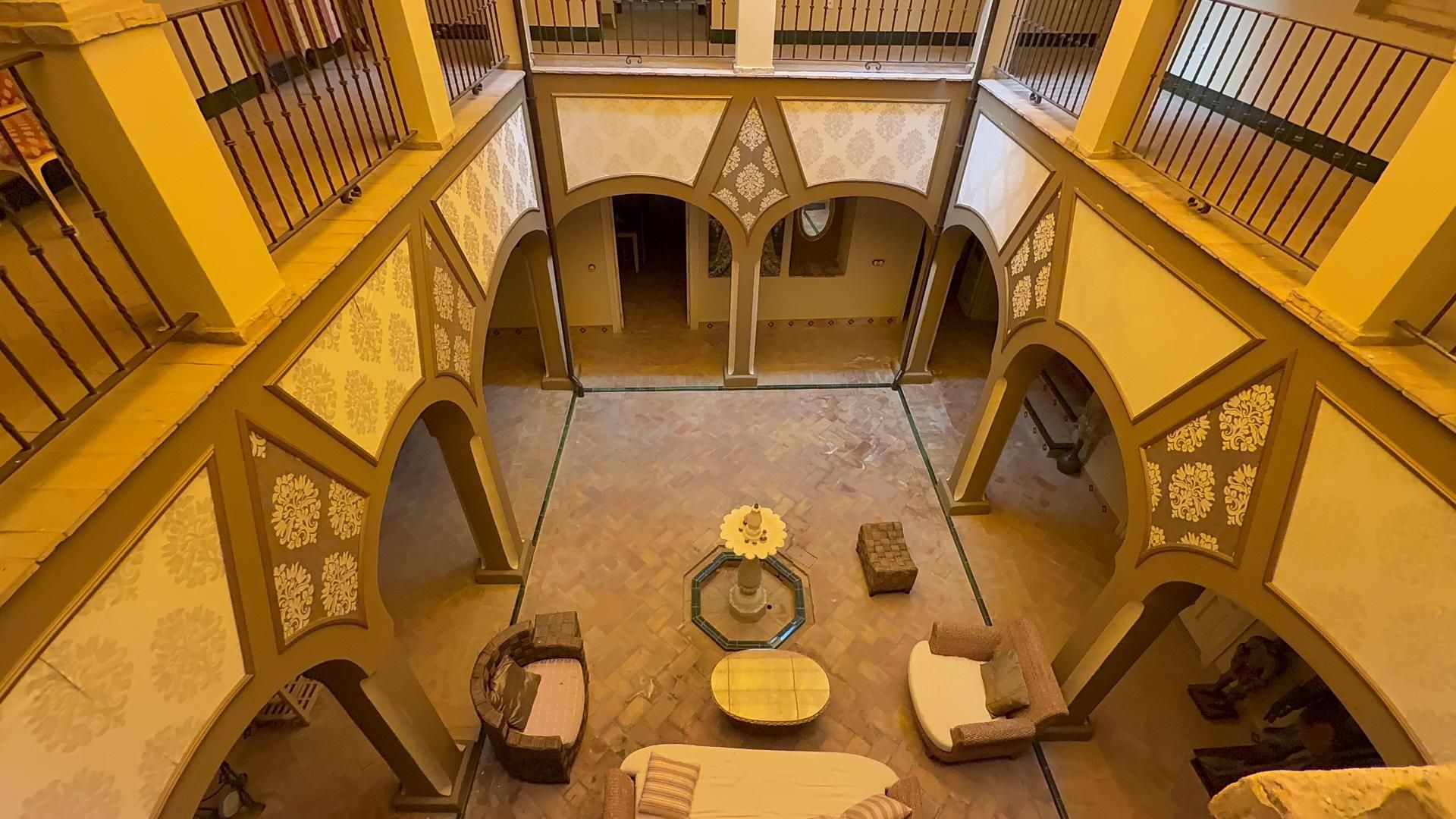 Flat for sale in Carmona  with Air Conditioner, Heating and Private garden