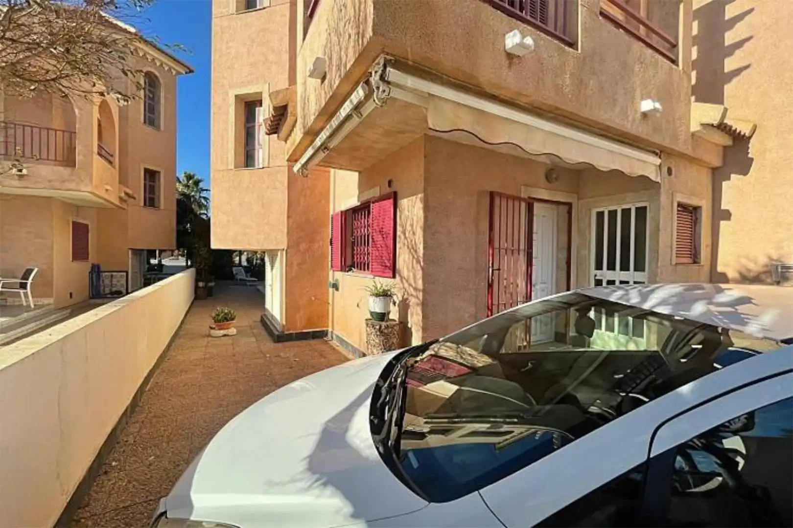 Maisonette zur Miete in Vía Axial, 444, Bahia Maisonette zur Miete in Vía Axial, 444, Bahia