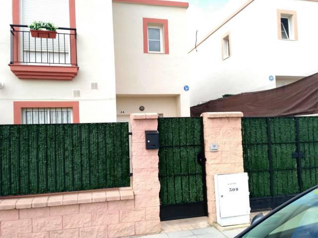 Piso en Alquiler en Calle Dalí, 14 en Burguillos