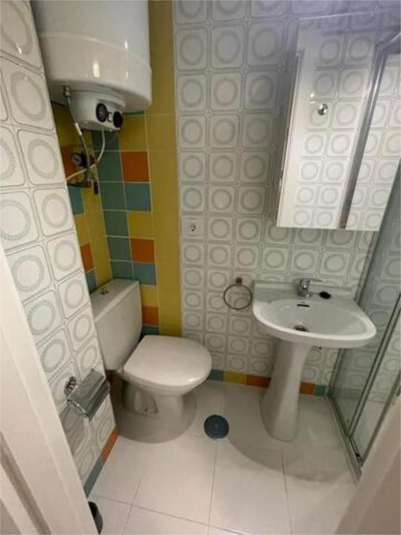 Baño de Estudio de alquiler en Vigo  con Amueblado