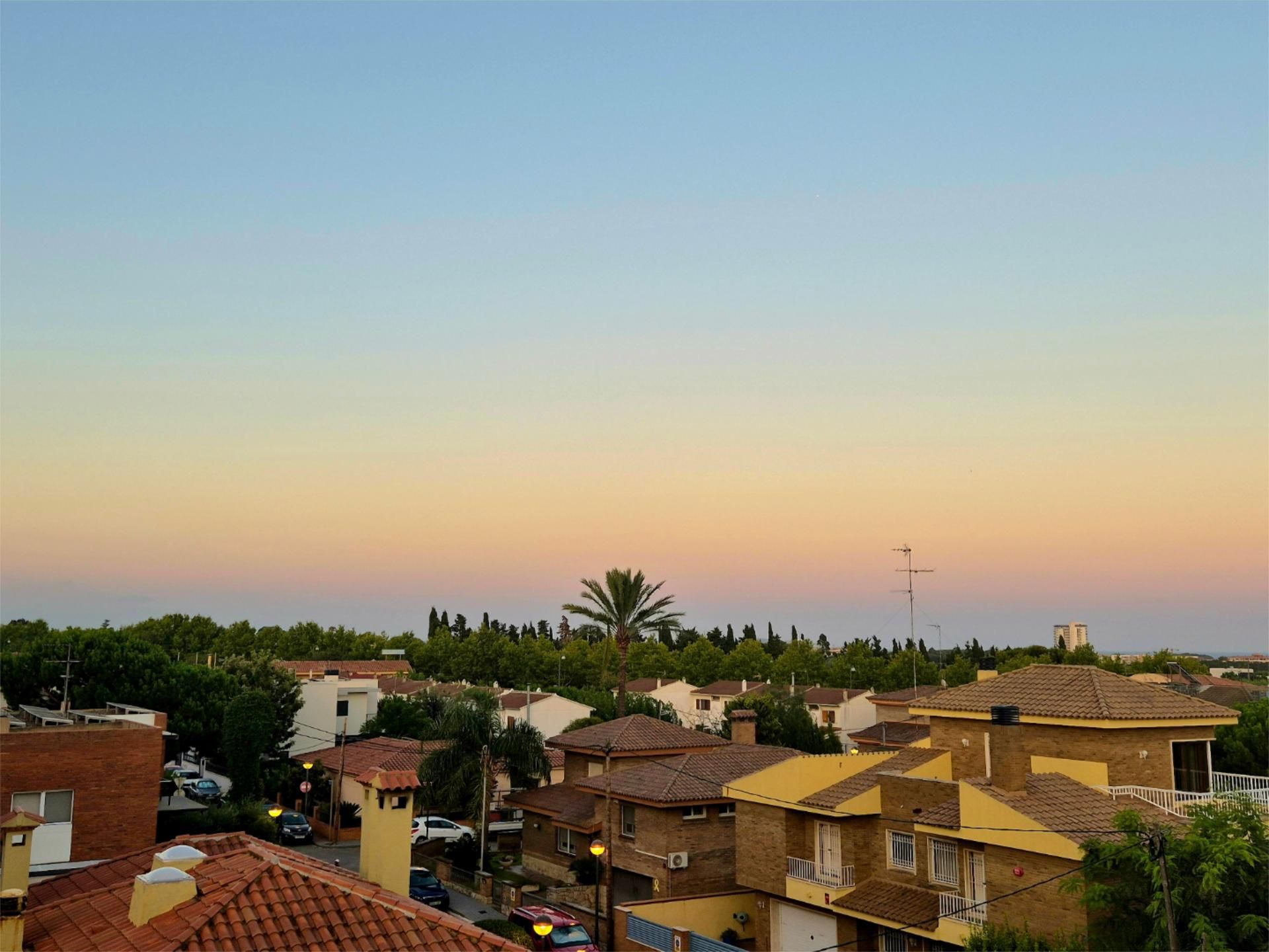 Vista exterior de Piso en venta en Cambrils con Terraza y Balcón