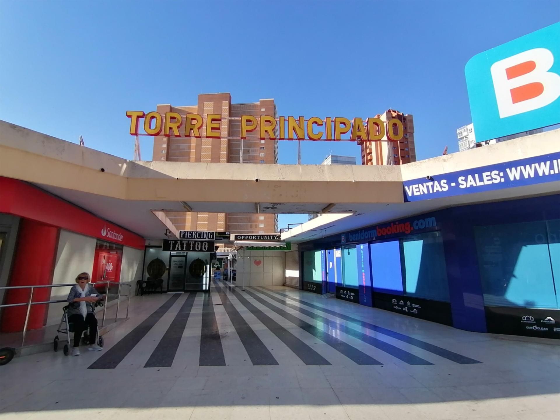 Local en venda en Benidorm amb Aire condicionat