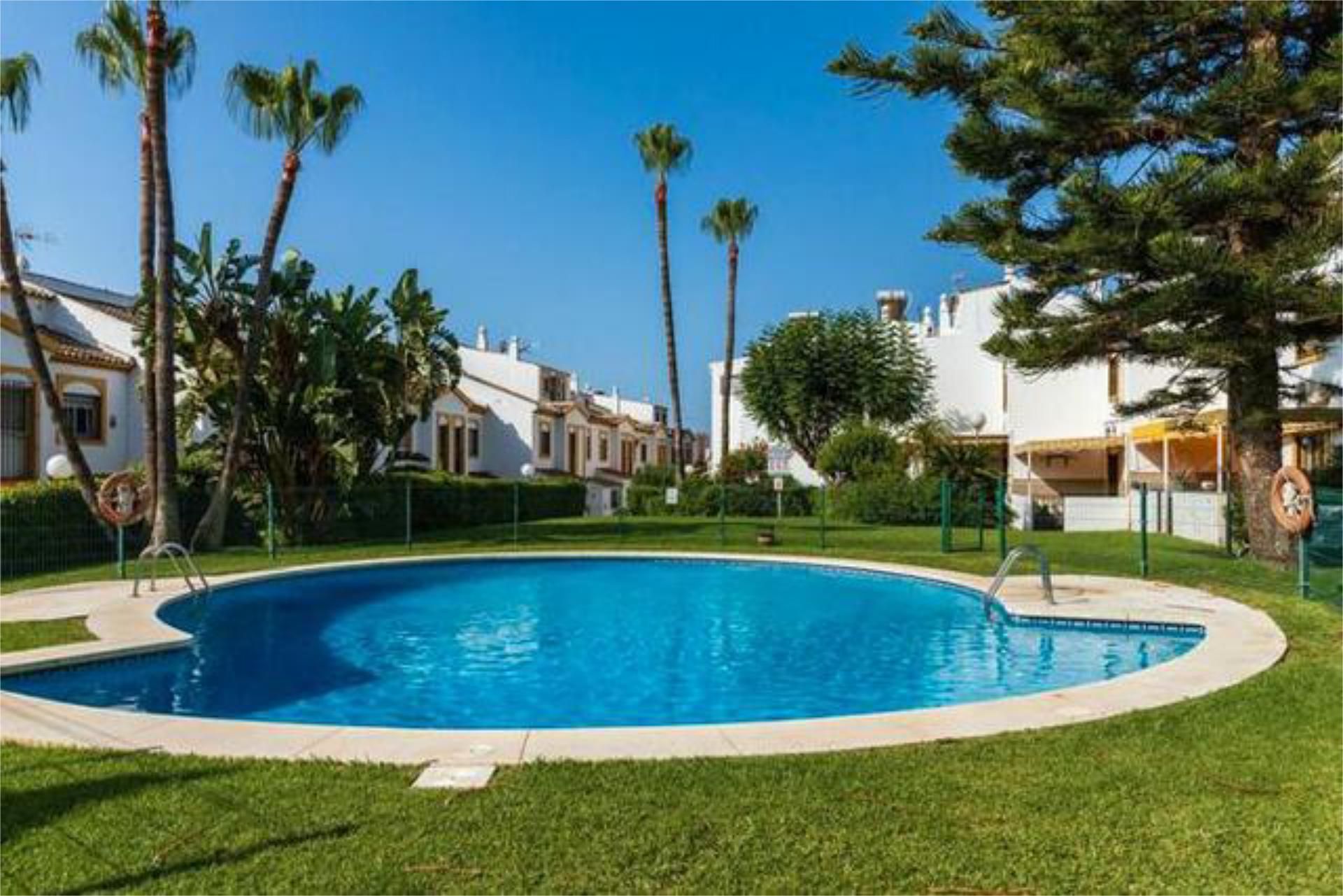 Swimming pool of House or chalet for sale in Torremolinos  with Swimming Pool
