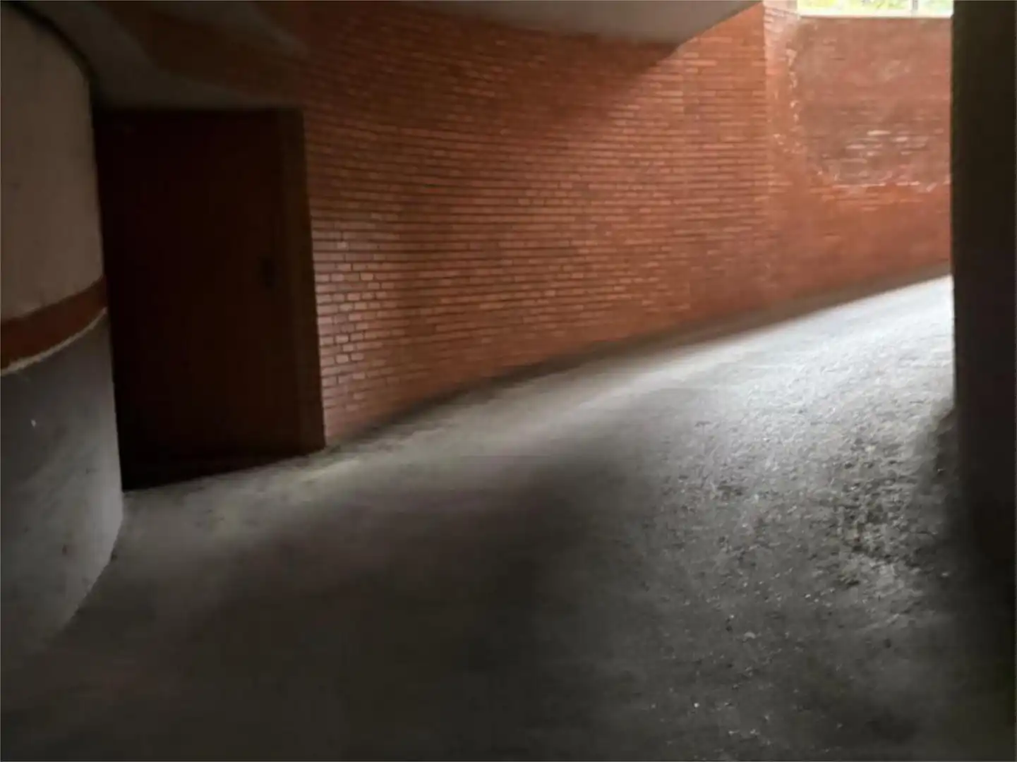 Garage for rent in Carrer d'Isabel de Villena, 64, Sota el Cami Ral Garage for rent in Granollers