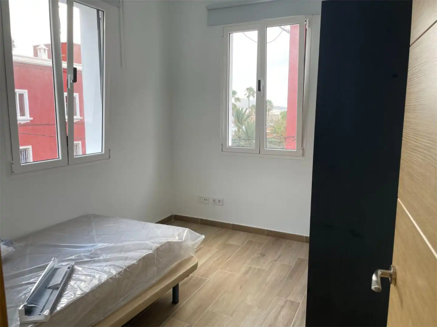 Flat for rent in Calle Alejandro Hidalgo, 13, Ciudad Jardín