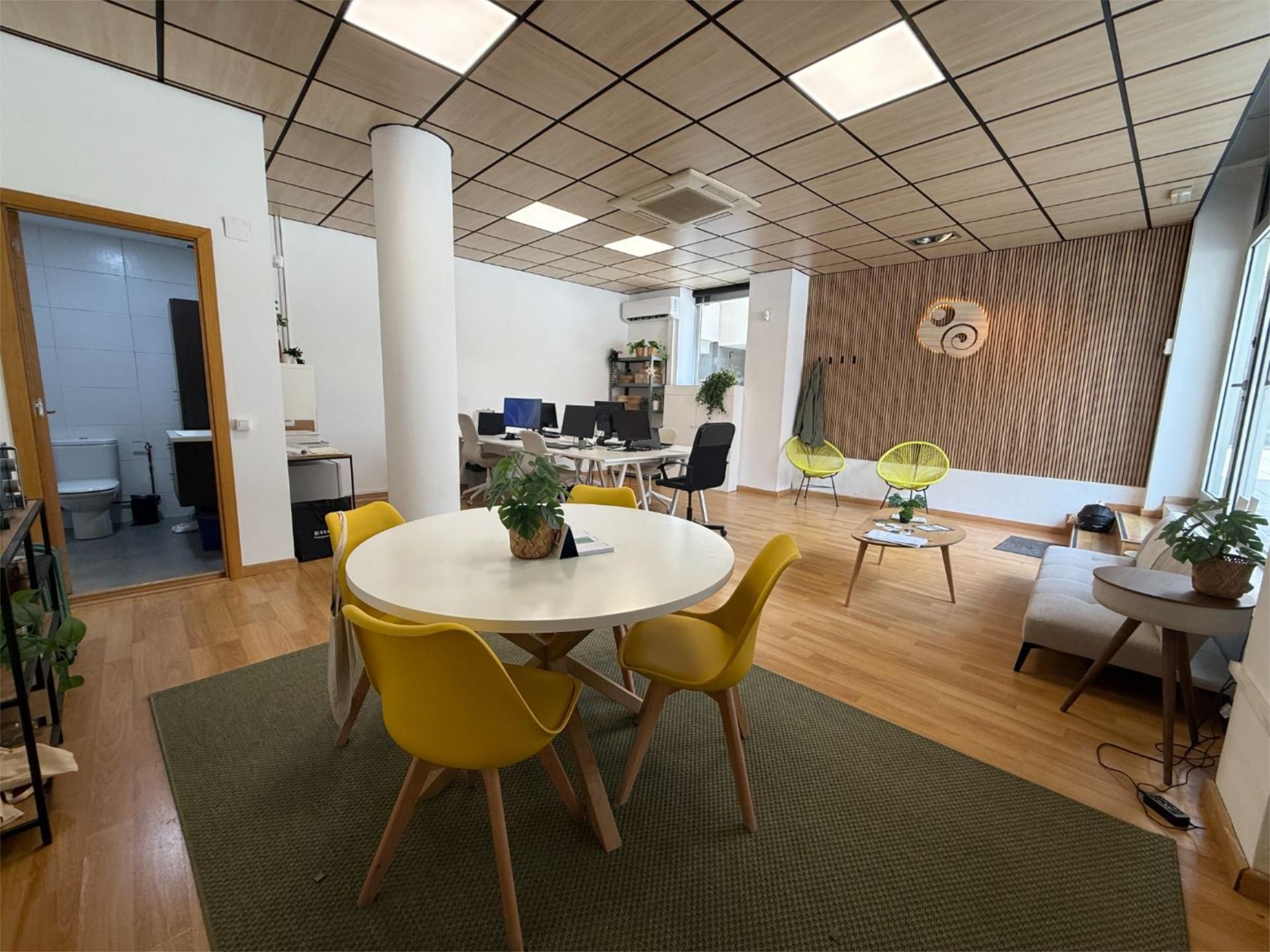 Local de alquiler en Terrassa con Aire acondicionado, Calefacción y Parquet