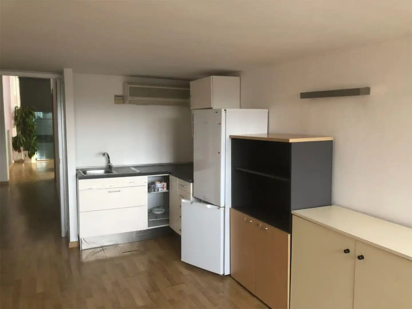 Cocina de Oficina de alquiler en Montmeló
