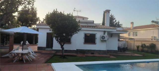 Casa adosada en Venta en Cortijo de Maza - Finca Monsalvez - El Olivar