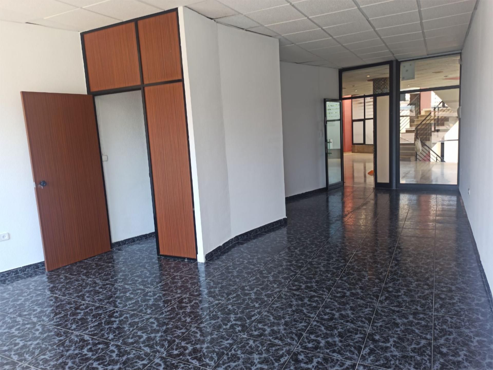 Local de lloguer en Torrejón de la Calzada