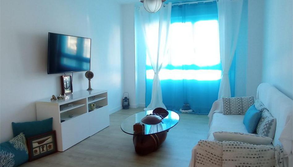 Flat for sale in Calle José Ramón Fernández Pepe la Mata, 10, Carreño, Asturias - image 1 Photo 1 of Flat for sale in Calle José Ramón Fernández Pepe la Mata, 10, Carreño, Asturias