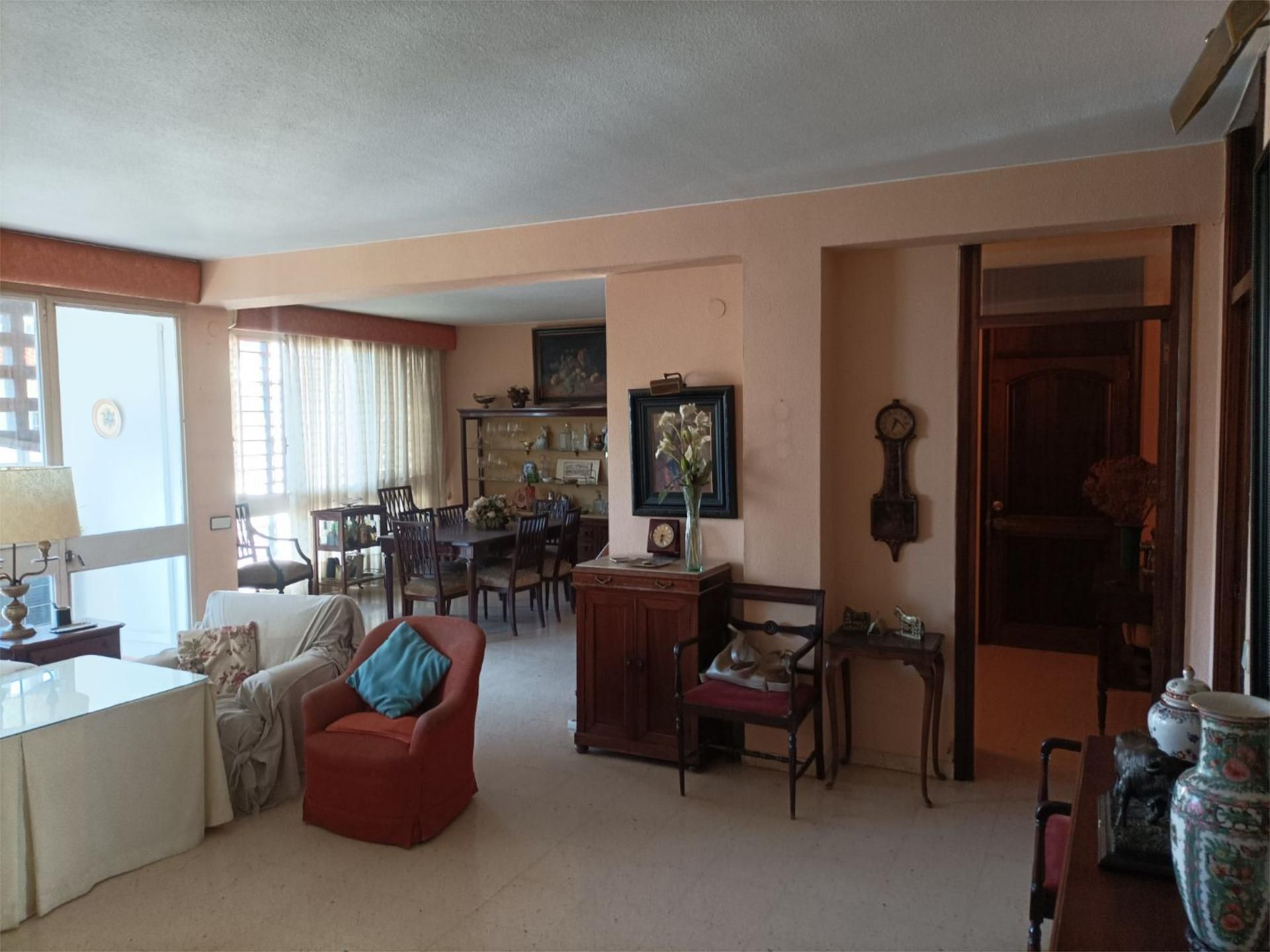 Sala de estar de Piso en venta en  Sevilla Capital con Aire acondicionado, Jardín privado y Terraza
