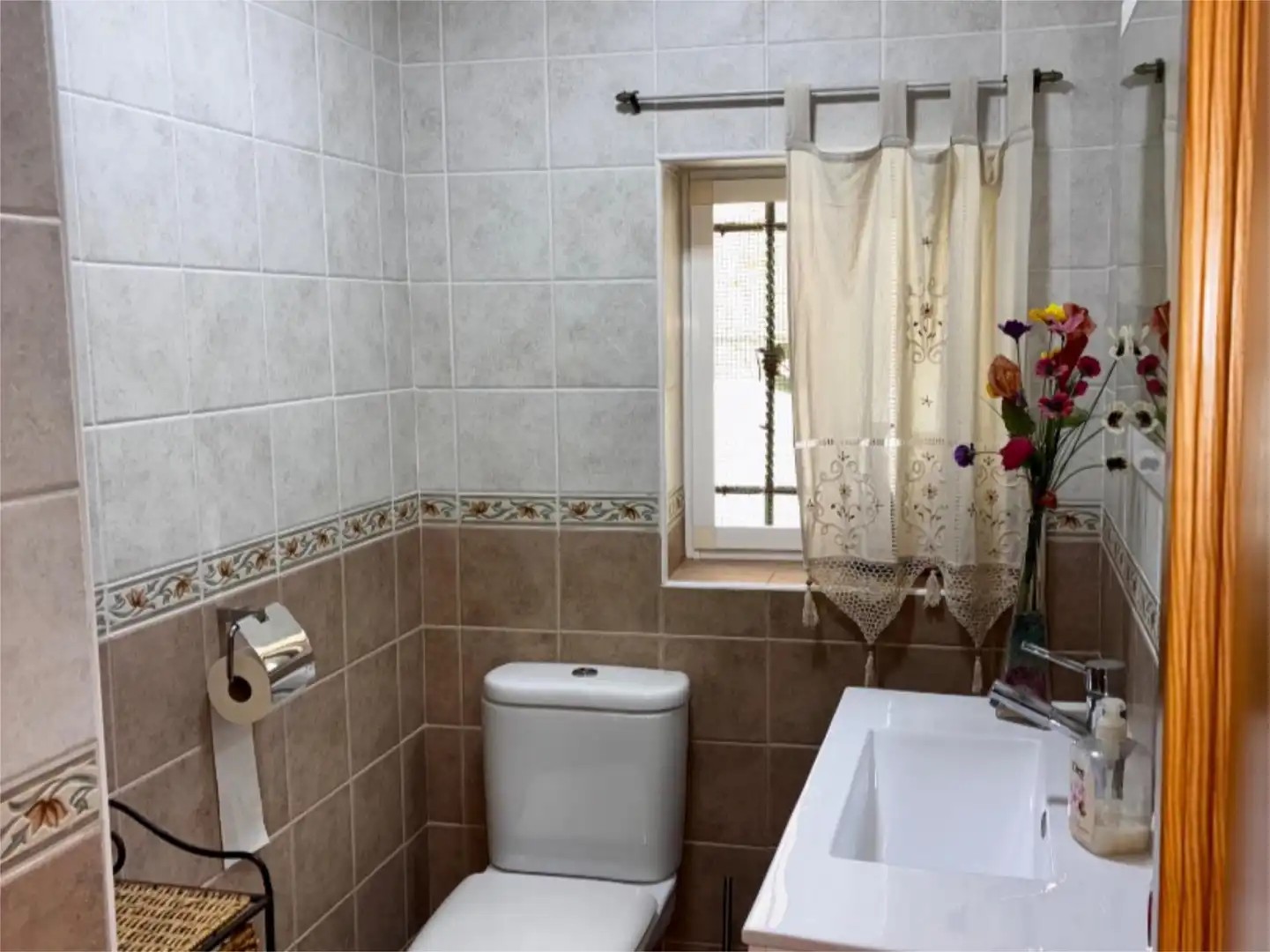 Casa adosada en venta en Calle Molinete, 1, Calles Baño de Casa adosada en venta en Calles con Aire acondicionado y Balcón