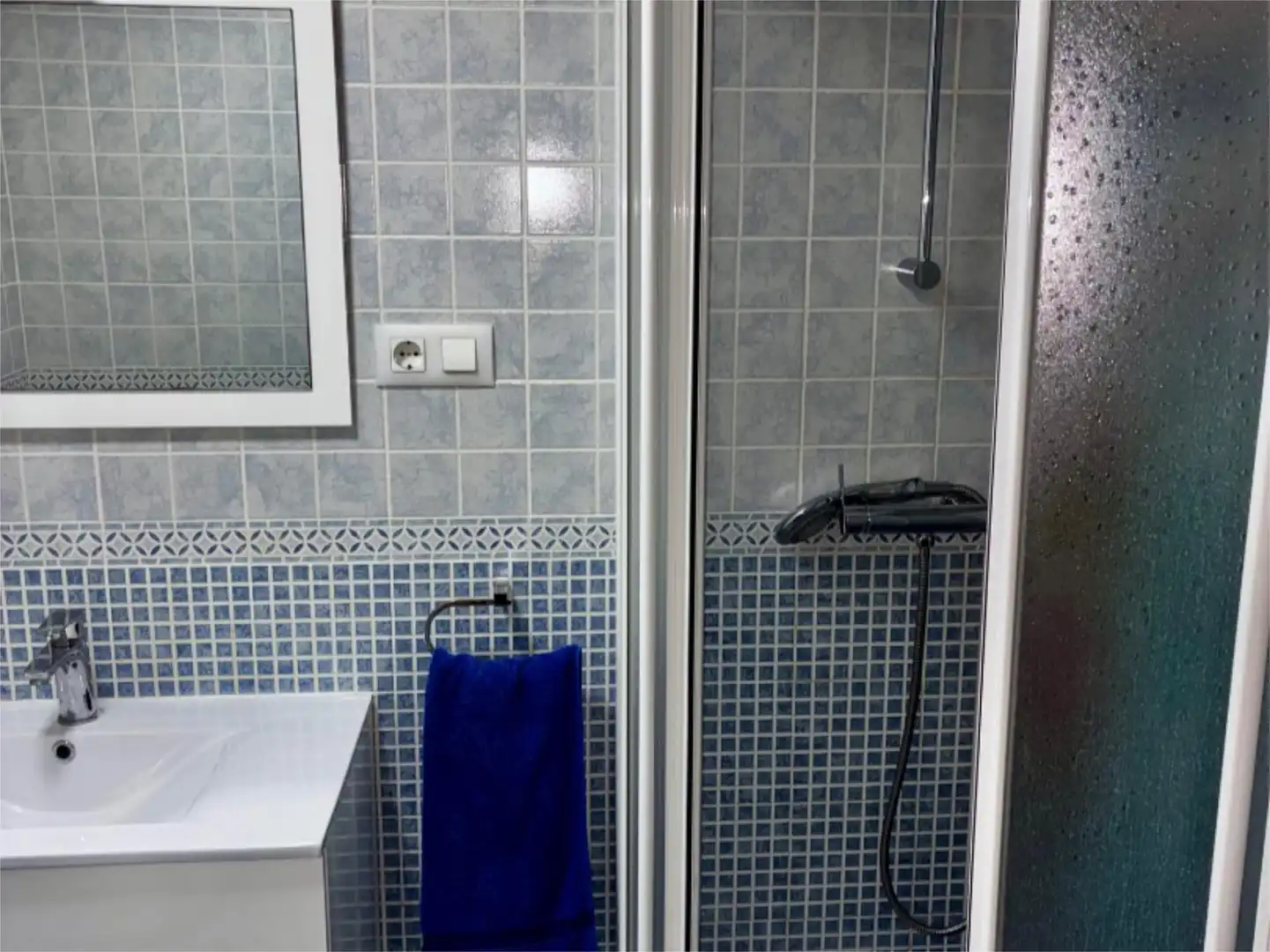 Casa adosada en venta en Calle Molinete, 1, Calles Baño de Casa adosada en venta en Calles con Aire acondicionado y Balcón