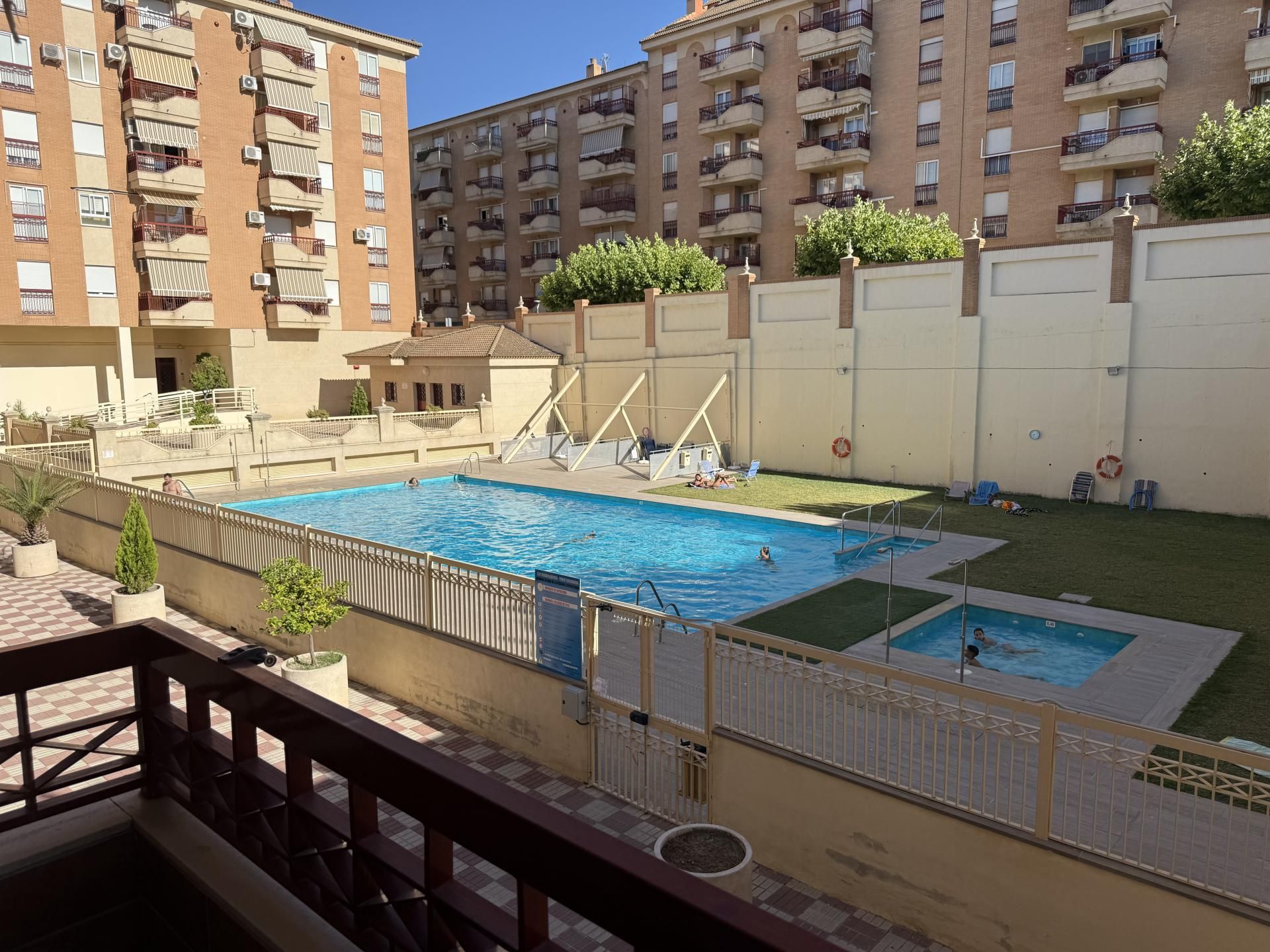 Piscina de Piso de alquiler en  Jaén Capital con Aire acondicionado, Calefacción y Piscina