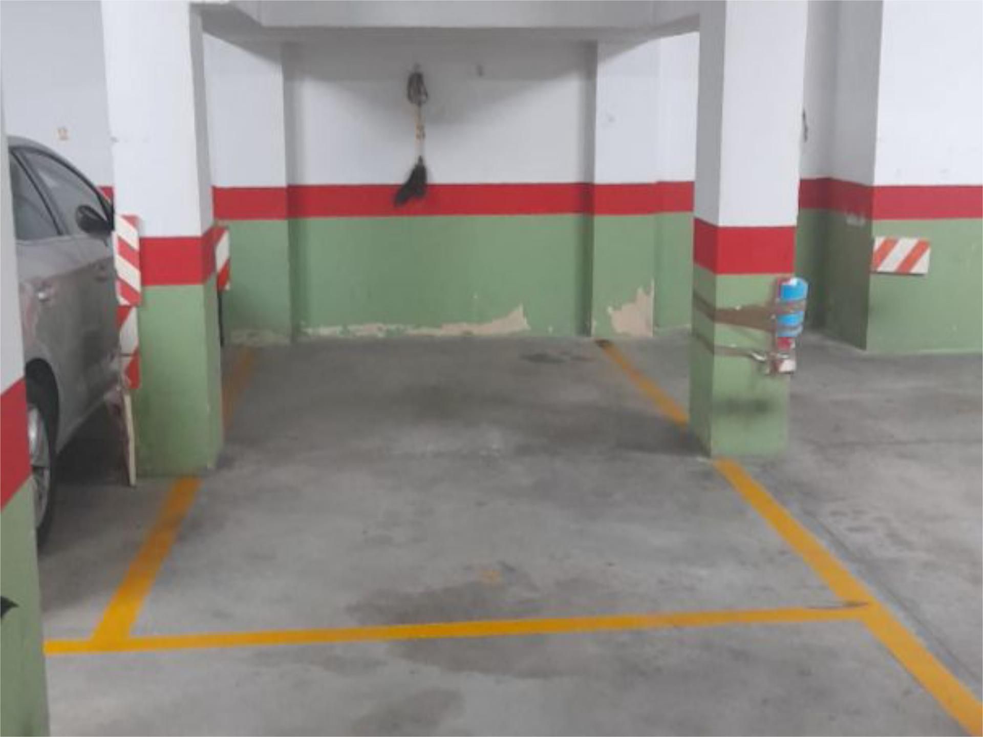 Parking of Garage to rent in  Huelva Capital