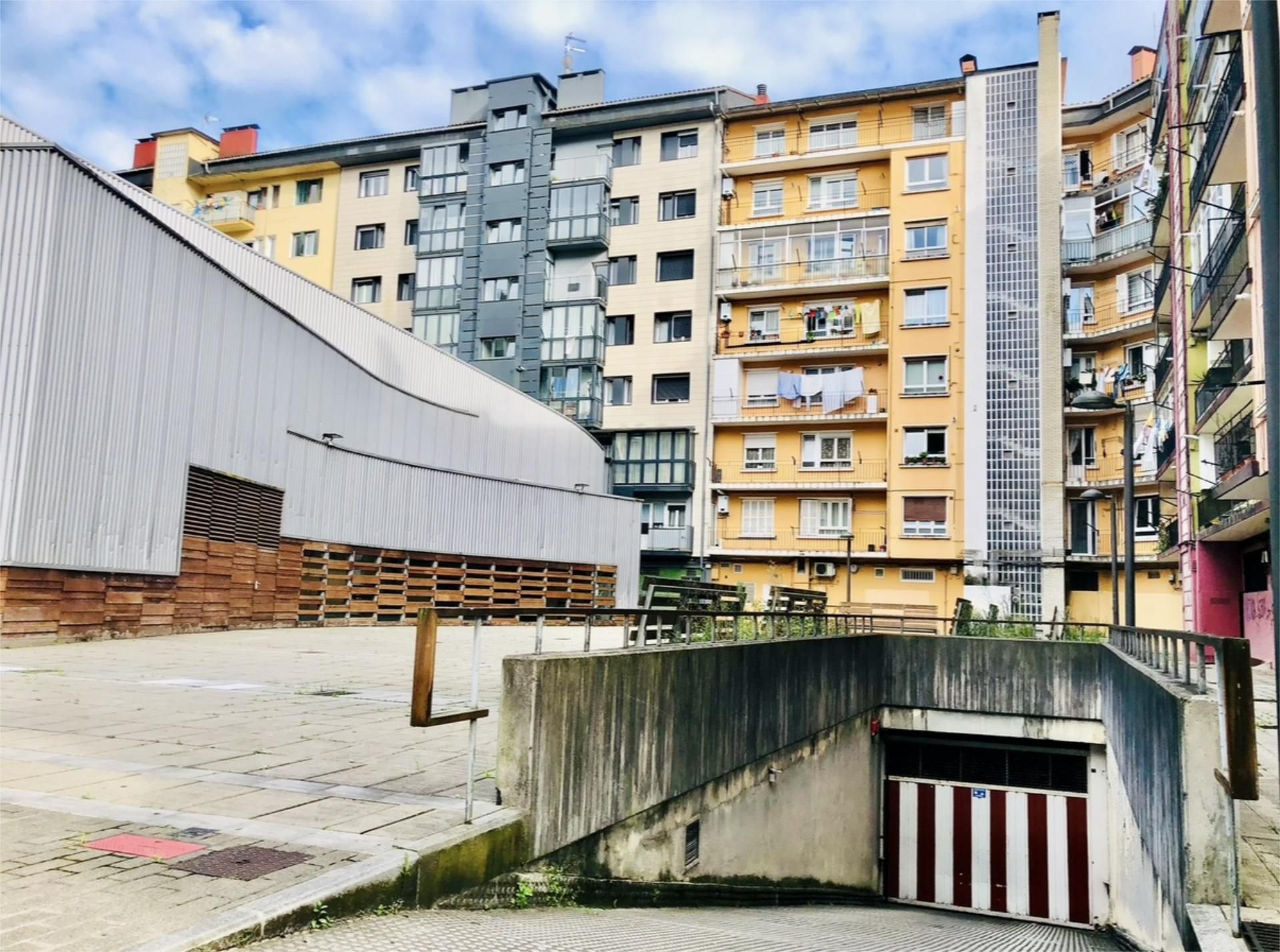 Exterior view of Garage to rent in Tolosa