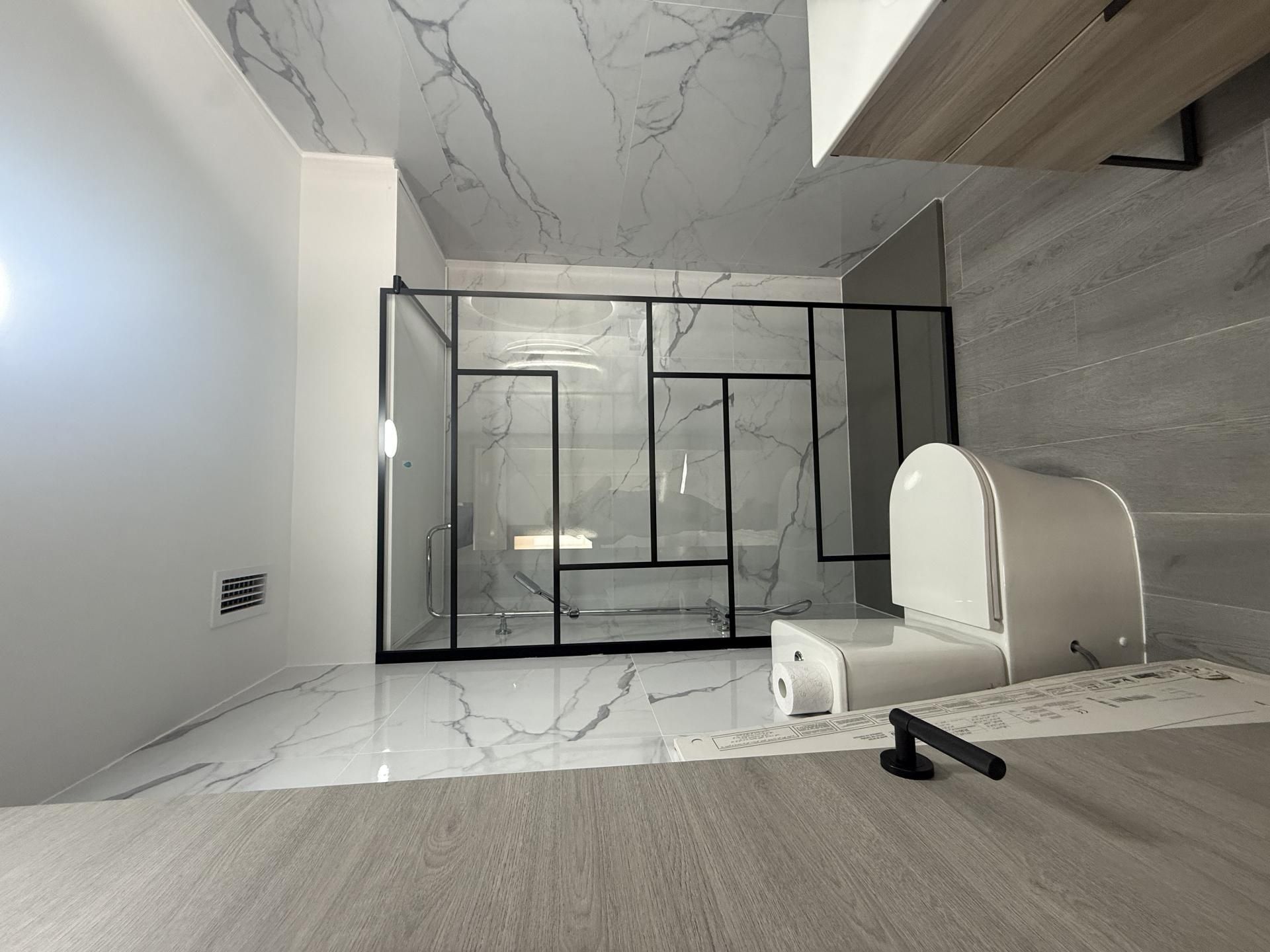 Baño de Piso de alquiler en  Madrid Capital con Aire acondicionado, Calefacción y Parquet