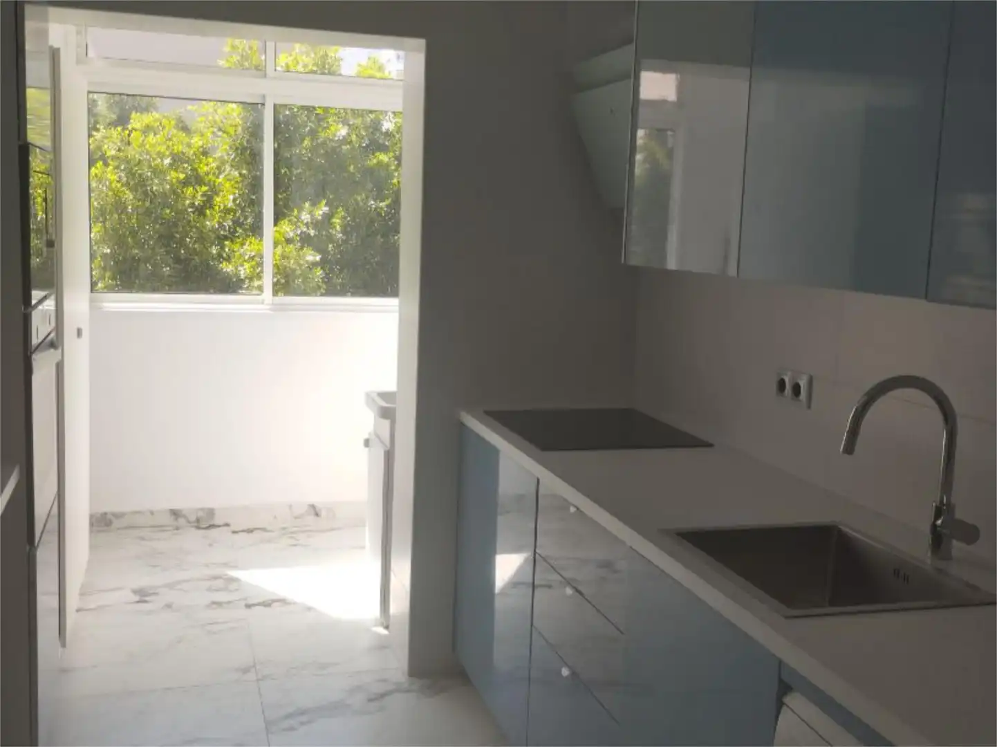 Room in Calle Luis Barahona de Soto, 1, Los Guindos - Parque Mediterráneo - Santa Paula Room in Calle Luis Barahona de Soto, 1, Los Guindos - Parque Mediterráneo - Santa Paula
