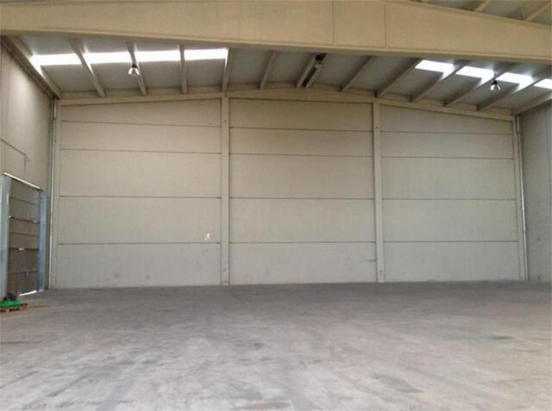 Industrial buildings to rent in Villanubla