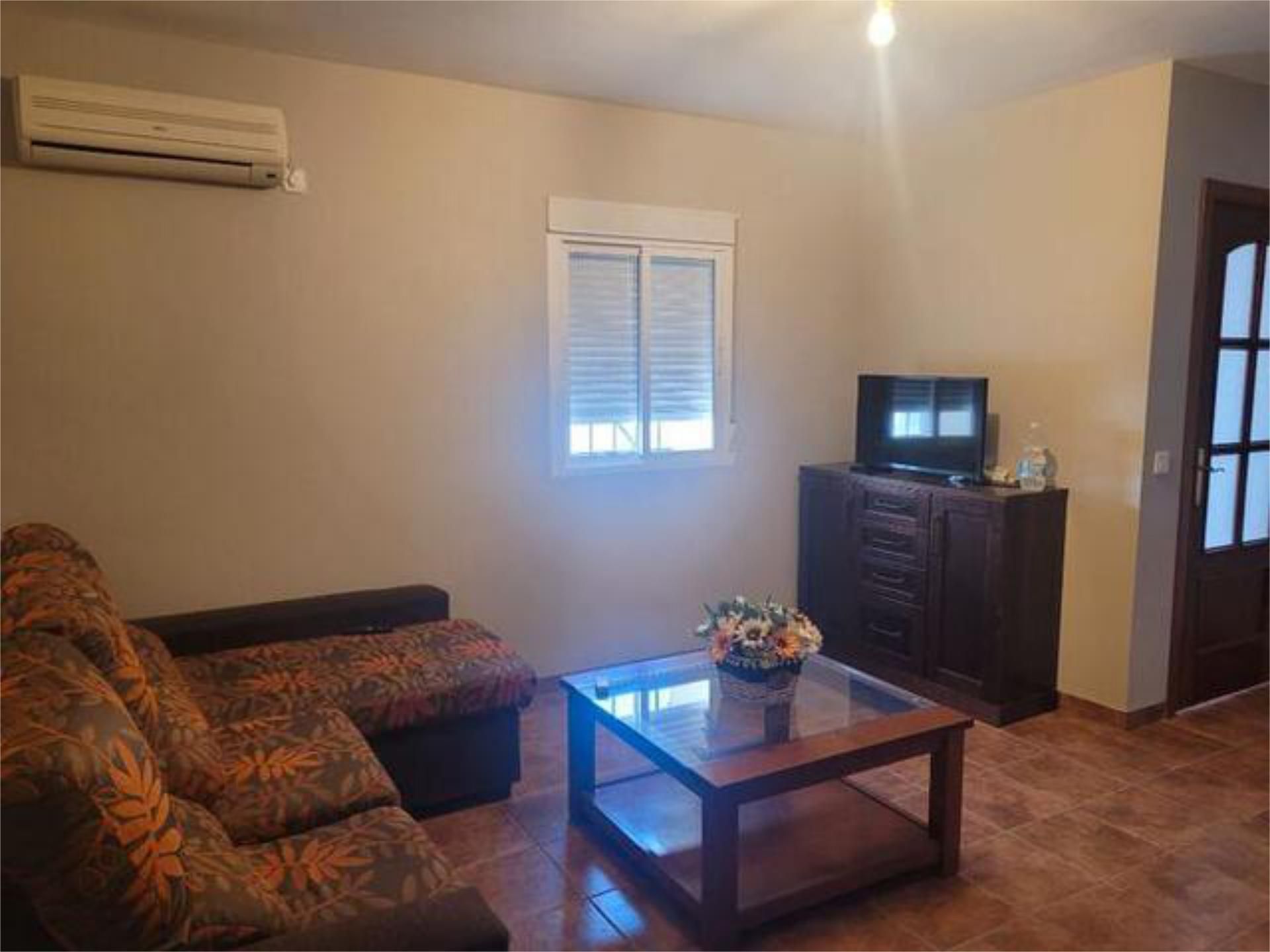 Living room of House or chalet to rent in Cabra  with Terrace, Storage room and Furnished