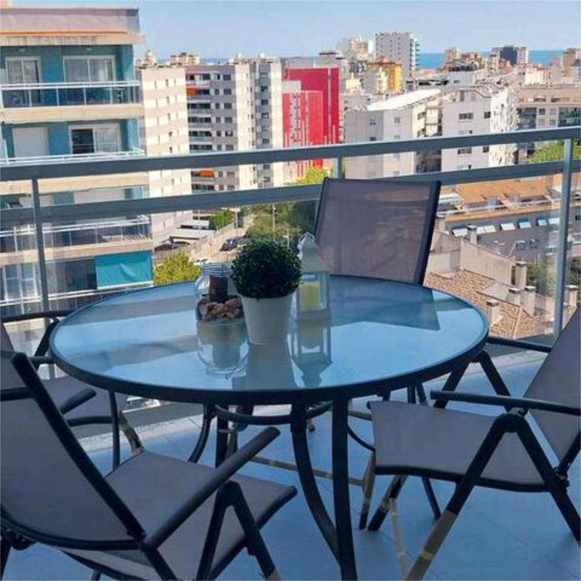 Terraza de Apartamento de alquiler en Gandia con Terraza y Piscina