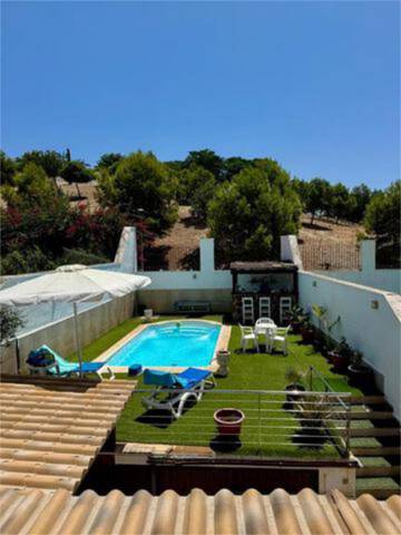 Casa adosada en Venta en Distrito Zeta - Recinto Ferial Cortijo de Torres