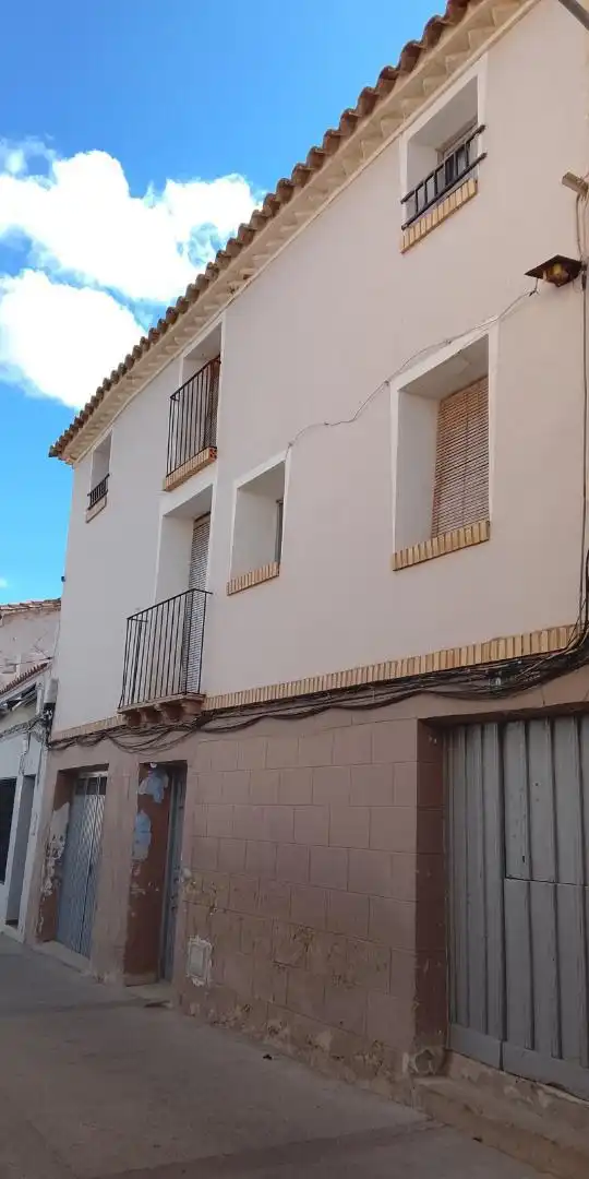 Casa adosada en venda a Calle Corrales, Malón Vista exterior de Casa adosada en venda en Malón amb Terrassa i Balcó